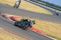 Evening Adv_Mid Group Black Bikes